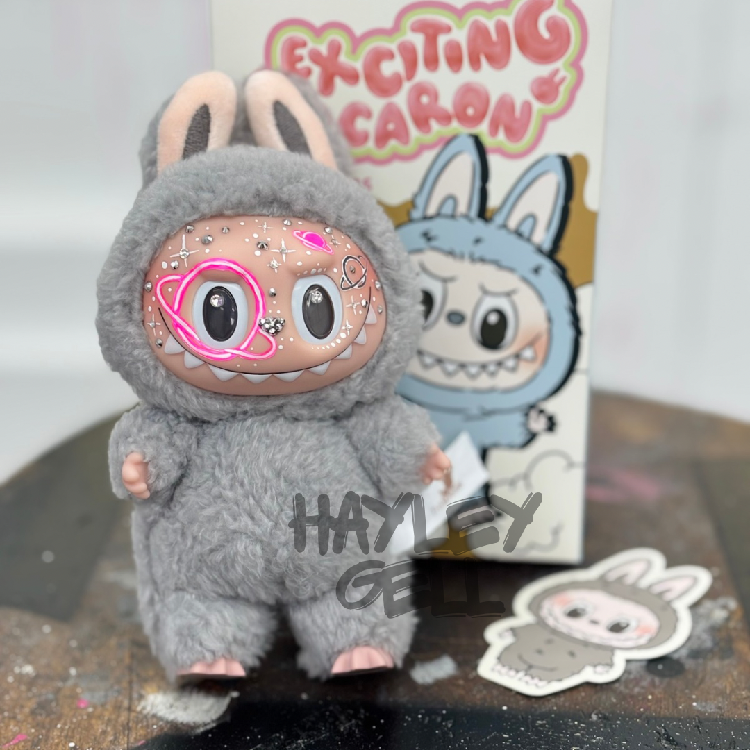 'Orbit Baby!' - Art Labubu