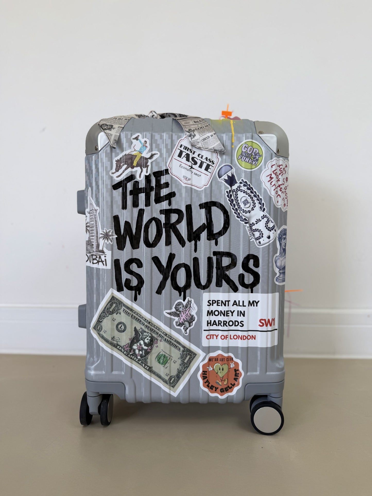 'The World is Yours'