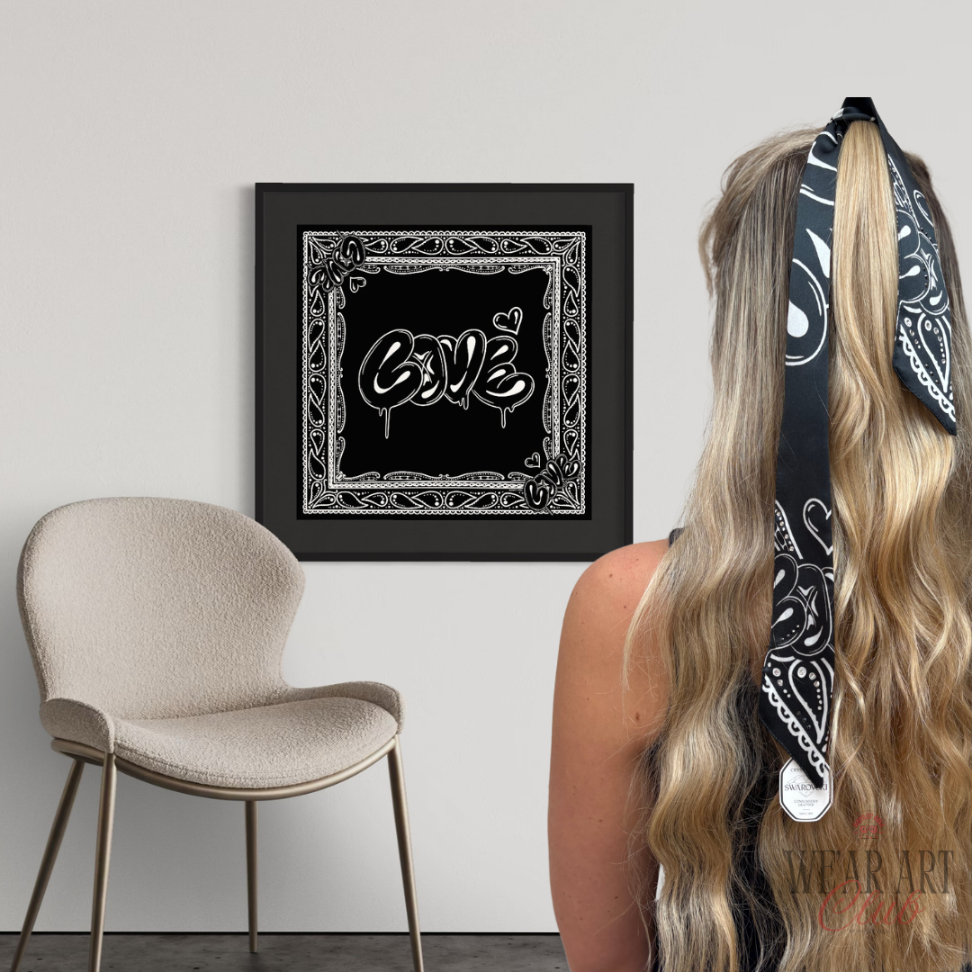 LOVE 2.0 We’ar Art Twilly – Limited Edition